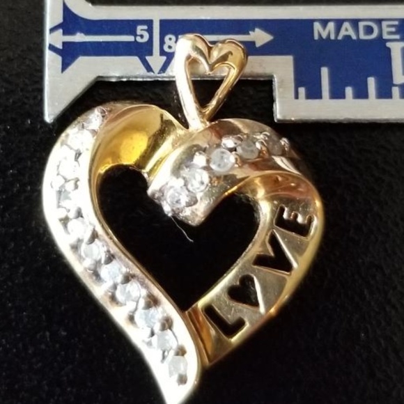 Natural Diamonds 10k yellow gold Love heart pendant - Picture 4 of 12